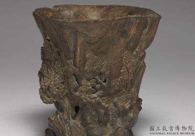 图片[3]-Carved agarwood brush holder with landscape decoration, Qing dynasty (1644-1911)-China Archive